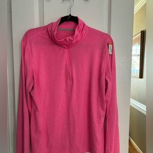 Danskin size large quarter‎ zip pull over. Good condition thumb holes.